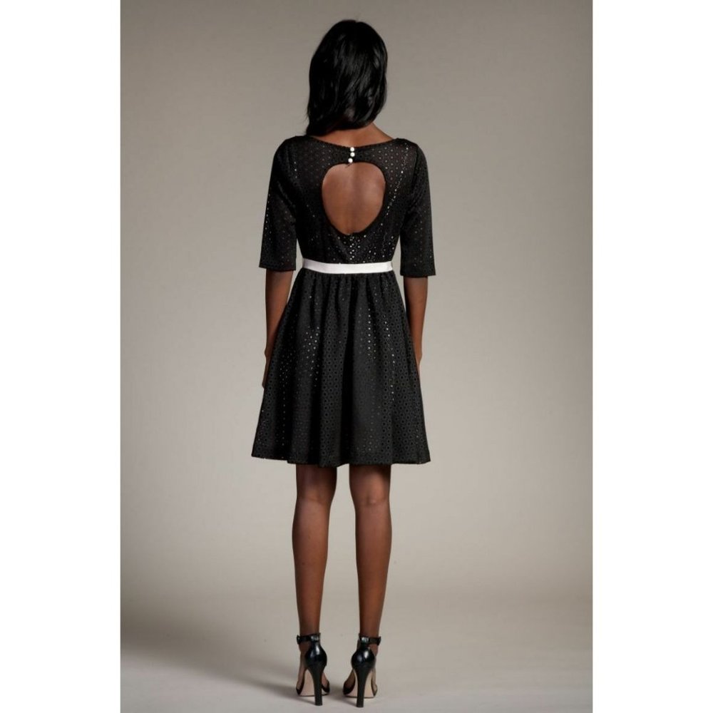 NWOT Plenty by Tracy Reese Black & White Estella Laser Cut Eyelet Dress Size 6 - Picture 3 of 7